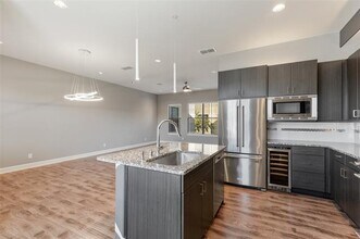 1801 Annex Ave in Dallas, TX - Building Photo - Building Photo