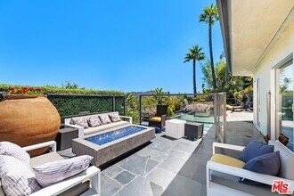2625 Mar Lu Dr in Los Angeles, CA - Building Photo - Building Photo