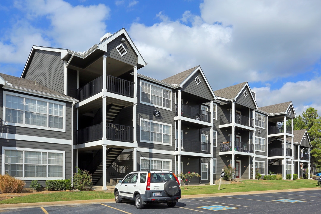 Villas at Bailey Ranch in Owasso, OK - Foto de edificio