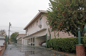 Courtyard Villas in Ontario, CA - Building Photo - Building Photo