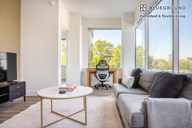 4900 Seminary Rd, Unit FL3-ID672 in Alexandria, VA - Building Photo - Building Photo
