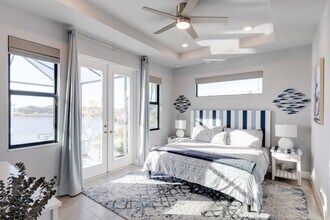 1720 Burnt Store Rd N in Cape Coral, FL - Building Photo - Building Photo