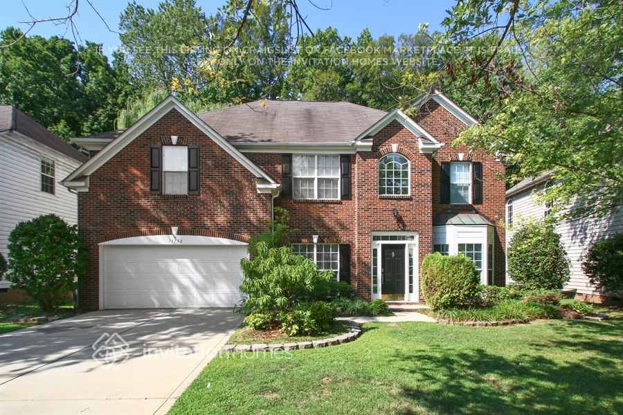 11732 Kennon Ridge Ln in Huntersville, NC - Building Photo