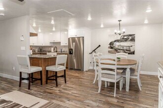 451 W 200 S in Vernal, UT - Building Photo - Building Photo