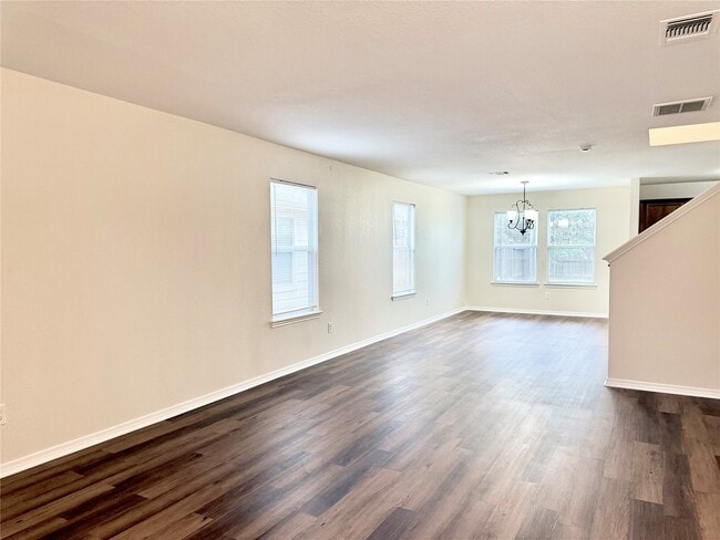 property at 3814 Silver Bridge Ln