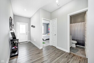 238 Switchgrass Ln in New Whiteland, IN - Building Photo - Building Photo