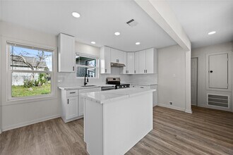 3819 King St in Houston, TX - Building Photo - Building Photo