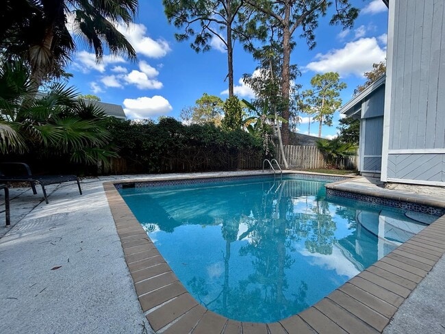 14626 Horseshoe Trce