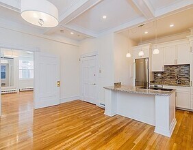 9 Temple St in Boston, MA - Building Photo - Building Photo