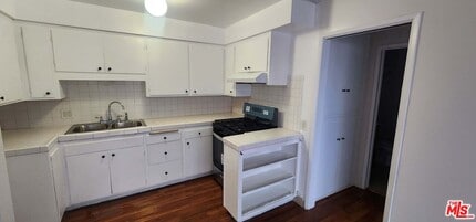 6538 Sepulveda Blvd in Los Angeles, CA - Building Photo - Building Photo