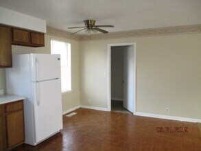 621 Dover Rd in Clarksville, TN - Building Photo - Building Photo