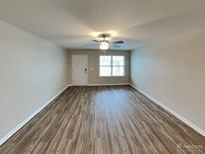 232 Taylors Landing Ave in McLeansville, NC - Building Photo - Building Photo