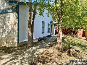 7315 Ridge Beach Dr in Converse, TX - Building Photo - Building Photo