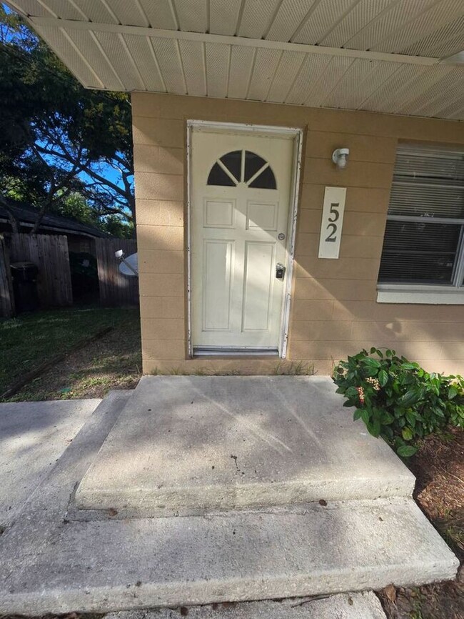 52 6th St in St. Cloud, FL - Building Photo - Building Photo
