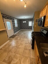 711 W Maxwell St in Lexington, KY - Building Photo - Building Photo