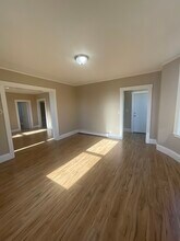 18 Lawton Ave in Lynn, MA - Foto de edificio - Building Photo