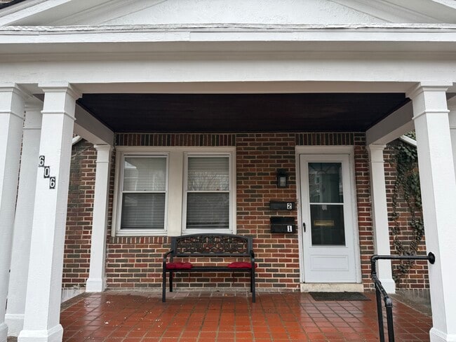 606 N Woodington Rd, Unit 2