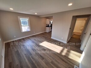 813 E Sciota Ave in Peoria Heights, IL - Building Photo - Building Photo