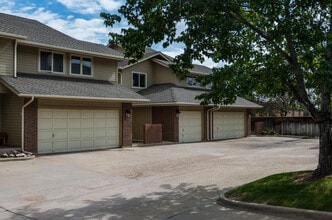42 Pima Ct in Boulder, CO - Building Photo - Building Photo