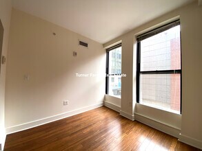 10 Winter St, Unit 305 in Boston, MA - Foto de edificio - Building Photo