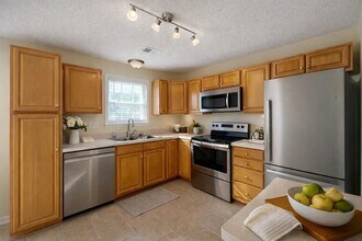 902 Veryfine Dr in Fountain Inn, SC - Building Photo - Building Photo