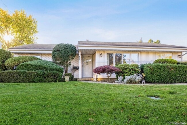 property at 62 East End Ave