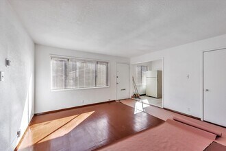 6033 Foothill Blvd in Oakland, CA - Building Photo - Building Photo