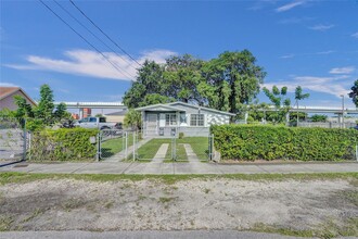 6530 NW 26th Ave in Miami, FL - Building Photo - Building Photo