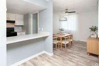 Southside Commons Realty LLC in Jacksonville, FL - Foto de edificio - Building Photo