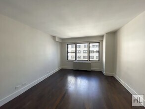 EAST 63 STREET, Unit 3G in New York, NY - Building Photo - Building Photo