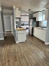 530 Heritage Cir in Pembroke Pines, FL - Building Photo - Building Photo