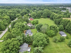 4250 Rutherford Rd in Powell, OH - Building Photo - Building Photo
