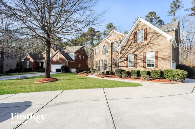 344 Mistine Ct in Atlanta, GA - Foto de edificio - Building Photo