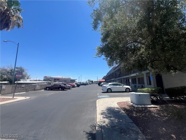 property at 797 E Harmon Ave