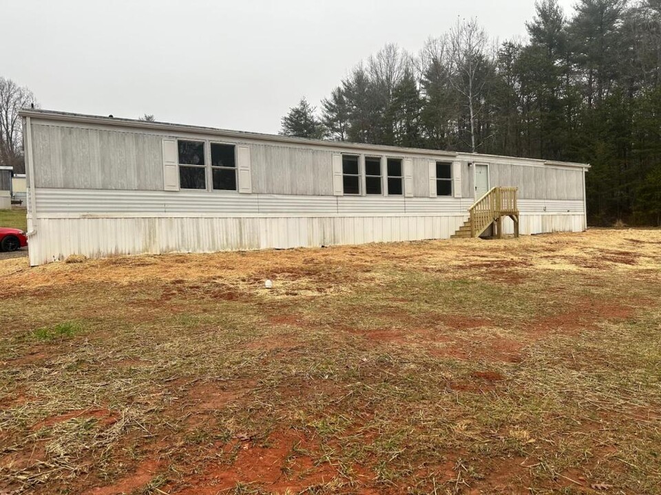 56 Cooks Park Dr in Ferrum, VA - Building Photo