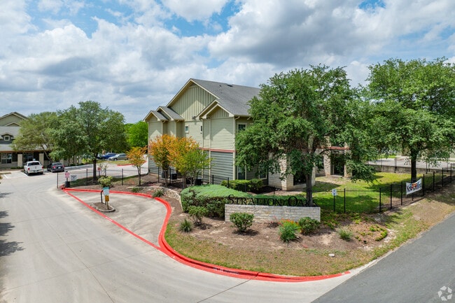 Stratton Oaks in Seguin, TX - Building Photo - Building Photo