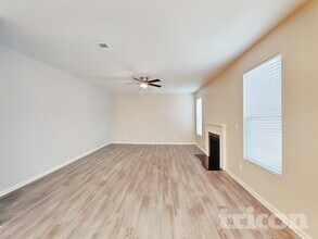 7024 Wheyfield Dr in Charlotte, NC - Building Photo - Building Photo