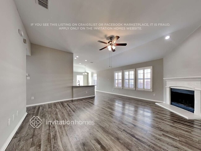 8824 King Ranch Dr in Cross Roads, TX - Building Photo - Building Photo