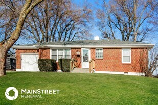 1502 SW 1st St in Lee's Summit, MO - Building Photo