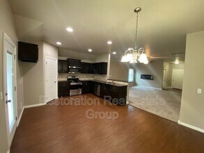 2432 Fallview Dr in Edmond, OK - Building Photo - Building Photo