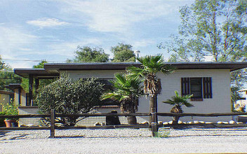 2640-2706 E Linden St in Tucson, AZ - Building Photo - Building Photo