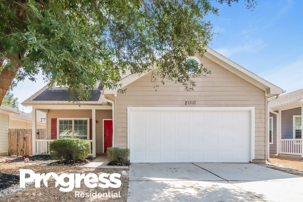 21111 Molasses Meadow Ln in Tomball, TX - Building Photo