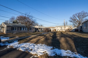 Fulmor Heights in Hatboro, PA - Building Photo