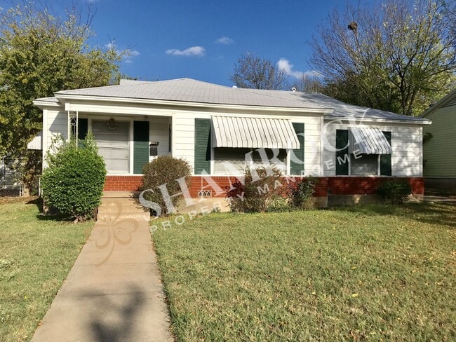 property at 3921 N 25th St