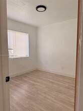 16675 NE 20th Ave in North Miami Beach, FL - Building Photo - Building Photo