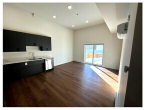 31 Riel Av in Winnipeg, MB - Building Photo - Building Photo