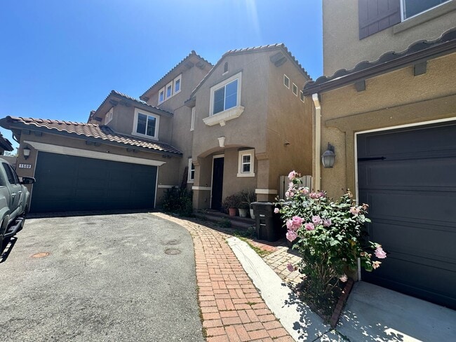 property at 1508 Carpinteria St