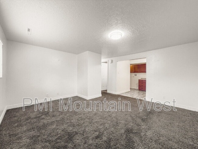 property at 2007 Nevada Cir