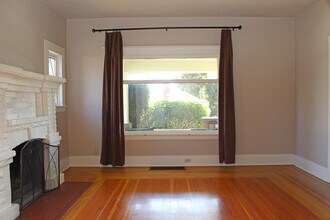 1483 NE Going St in Portland, OR - Building Photo - Building Photo