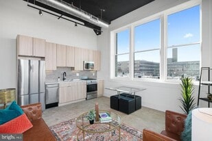 1218 Snyder Ave in Philadelphia, PA - Building Photo